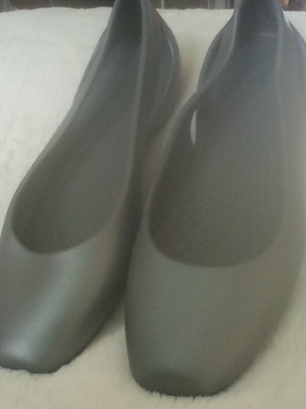 Crocs - Picture 2 of 2